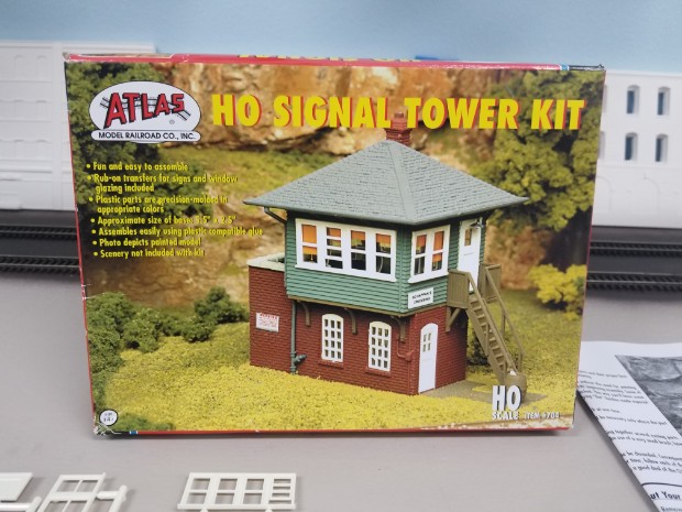 Kit - Atlas Signal Tower With Vector Cut Add-on